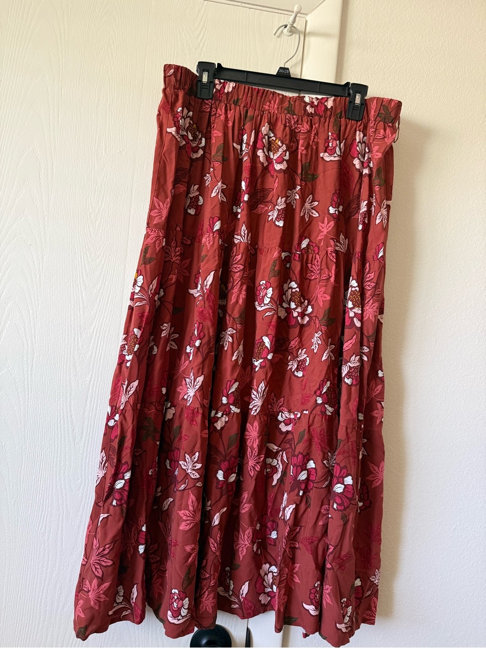 Rust red Floral Tiered Maxi Skirt NWT
